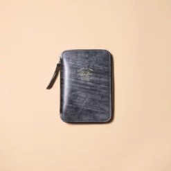 The Superior Labor Bridle A6 Zip Organiser