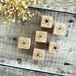 Zoey Studio Rubber Stamps - Flowers
